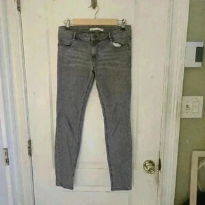 P7482 trafaluc deniwear ash grey acid wash denim waist 38in / size 4  skinny